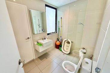 Sunway Citrine Lakehomes