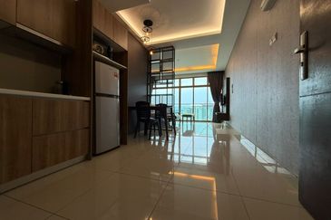 Palazio ( Pangsapuri Mayland Austin )