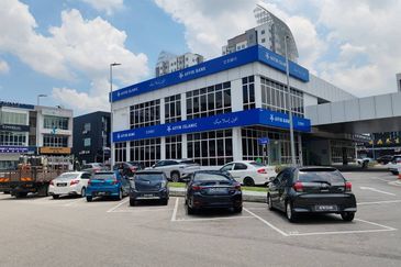 Jalan Austin Heights