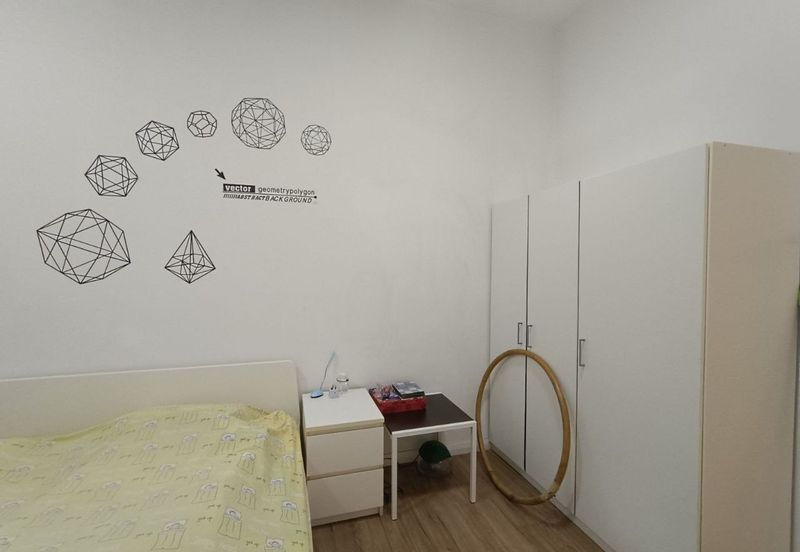 The WaterEdge Residences