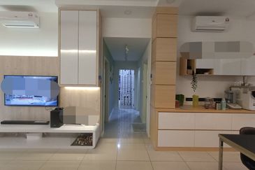 The WaterEdge Residences