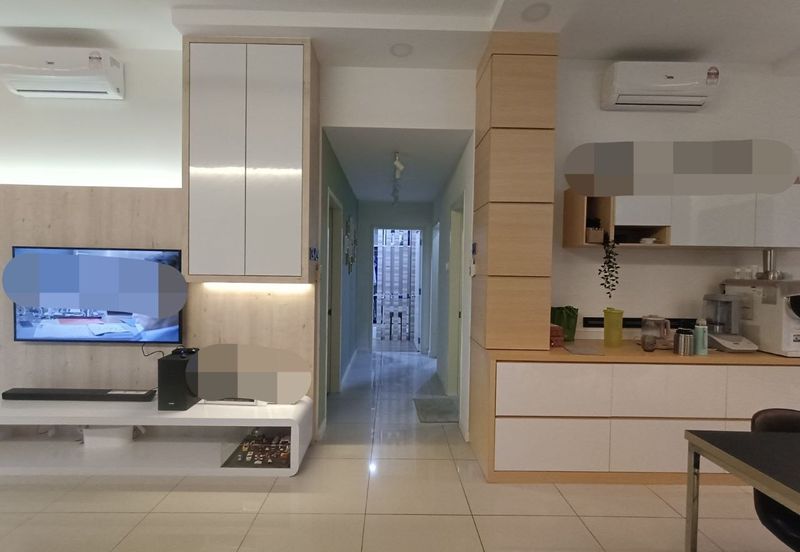 The WaterEdge Residences