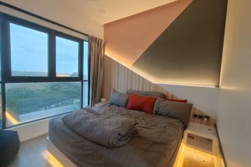 The WaterEdge Residences