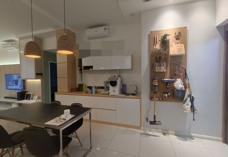 The WaterEdge Residences