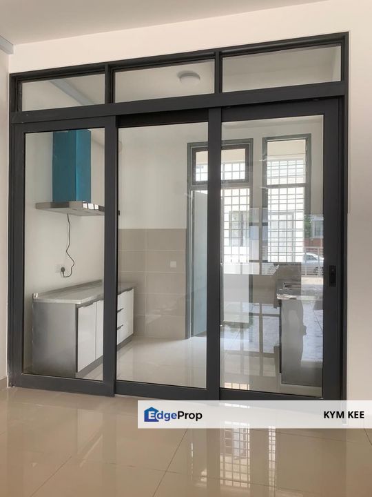 【Unblock View】Permas Jaya Double Storey Terrace Near JB Town CIQ , Johor, Masai