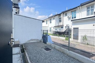 Iconia Garden Residence @ Taman Impian Emas