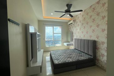 The Pinnacles (Pinnacle Tower)