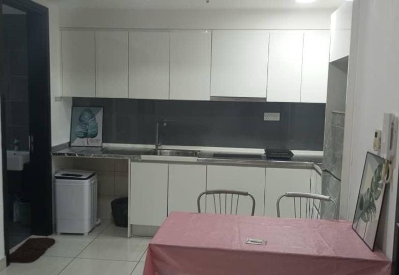 Almas Suites @ Puteri Harbour