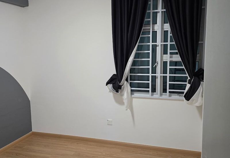 Pangsapuri Pulai Mutiara 4