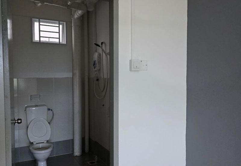 Pangsapuri Pulai Mutiara 4