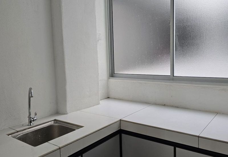 Pangsapuri Pulai Mutiara 4