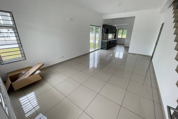 Taman Puncak Tropicana