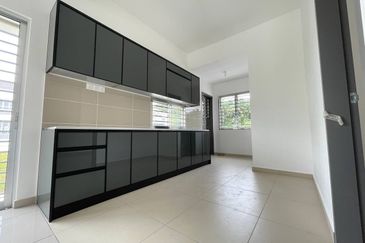 Taman Puncak Tropicana