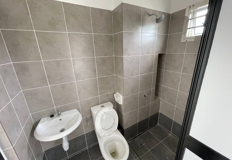 Taman Puncak Tropicana