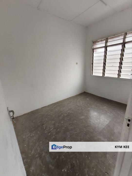 【Corner】Perling Camar Flat Level 4 Unblock View Near JB Town CIQ , Johor, Skudai