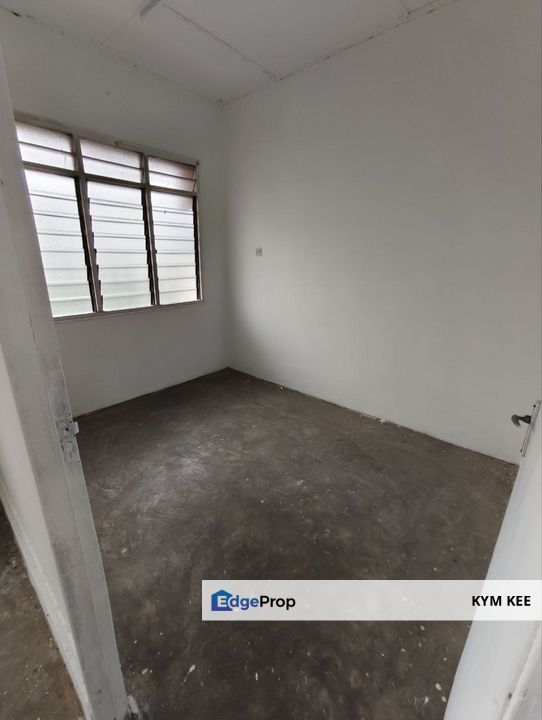【Corner】Perling Camar Flat Level 4 Unblock View Near JB Town CIQ , Johor, Skudai