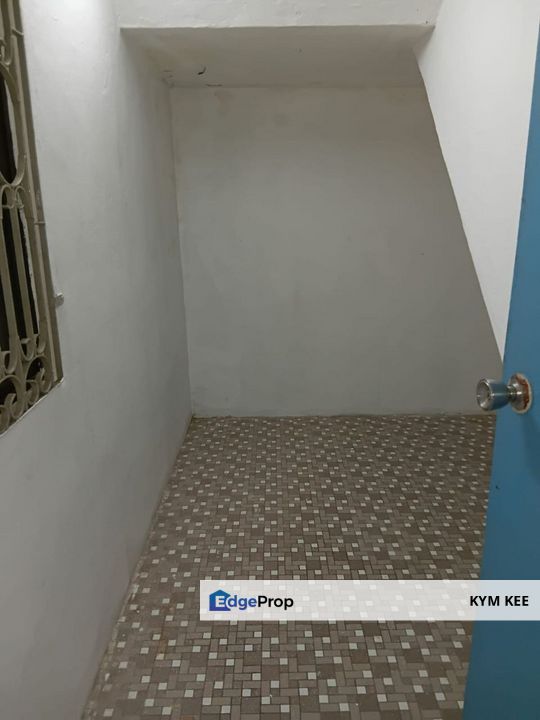 Taman Sri Tebrau Double Storey Terrace Near Pelangi JB Town CIQ, Johor, Johor Bahru