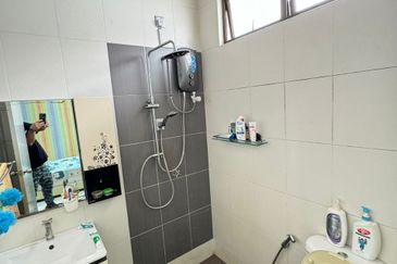 Bandar Baru Seri Alam