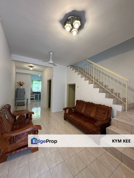 【New Paint】Bandar Putra Double Storey 14x55 Kulai Near IOI Mall , Johor, Kulai