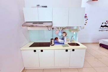 MANHATTAN @ Austin Heights