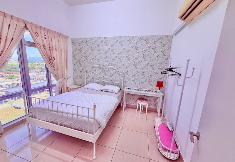 MANHATTAN @ Austin Heights