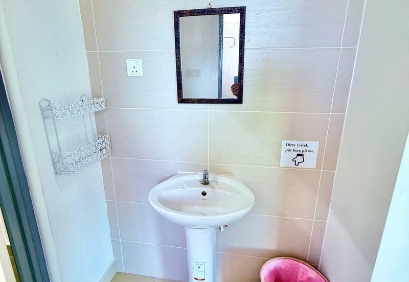 MANHATTAN @ Austin Heights