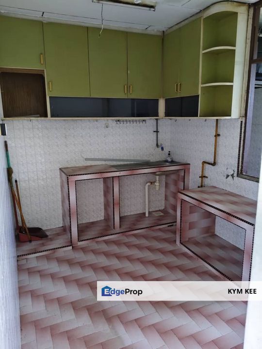 Taman Cempaka Low Cost Flat Near Tampoi Kempas, Johor, Johor Bahru