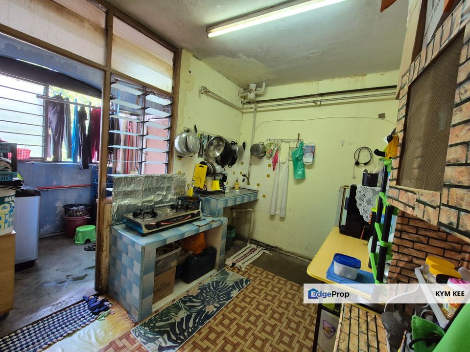 Taman Cempaka Low Cost Flat Near Tampoi Kempas, Johor, Johor Bahru