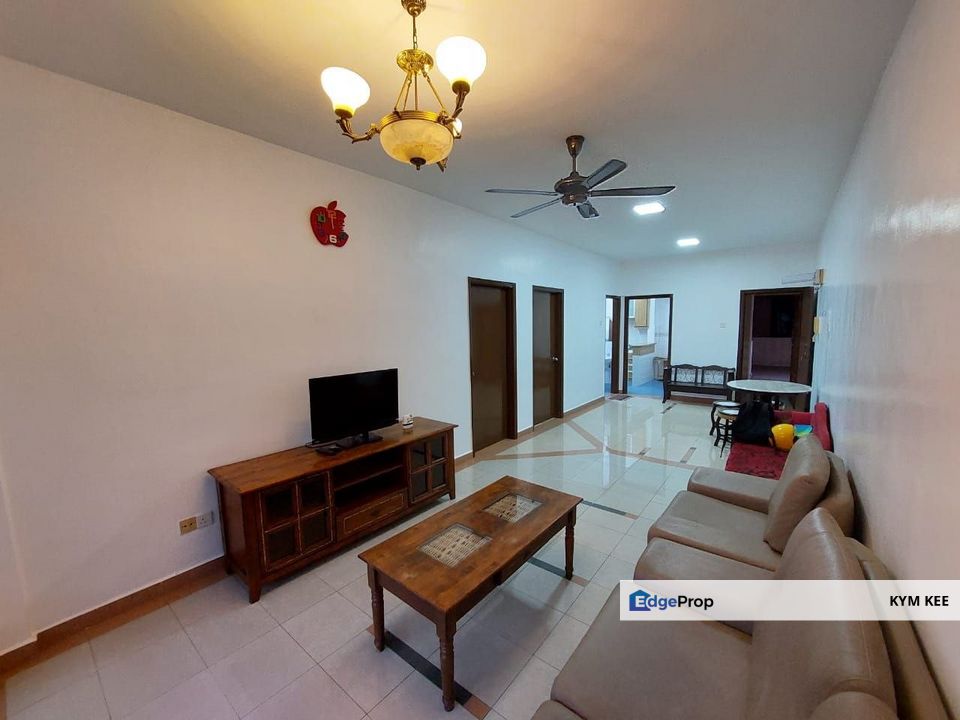 【1st Floor】Skudai Villa Apartment Near Sri Orkid Mutiara Rini Skudai, Johor, Skudai