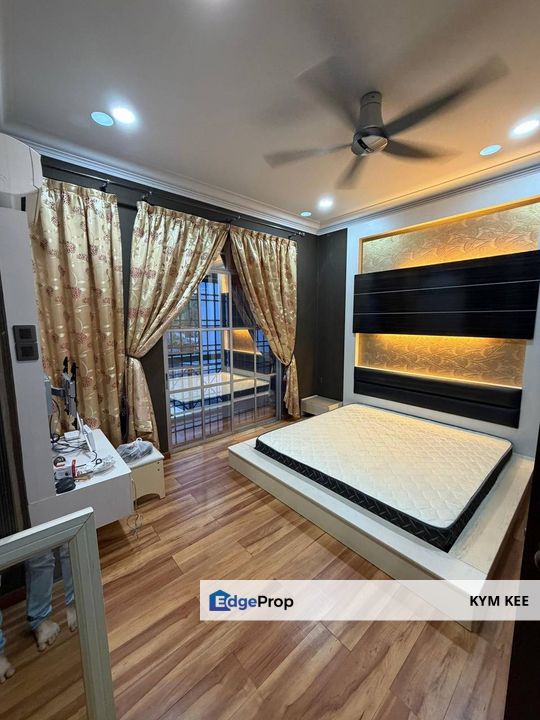 【Fully Renovated】Bukit Indah 19 Double Storey 20x70 Terrace Near CIQ Tuas, Johor, Johor Bahru