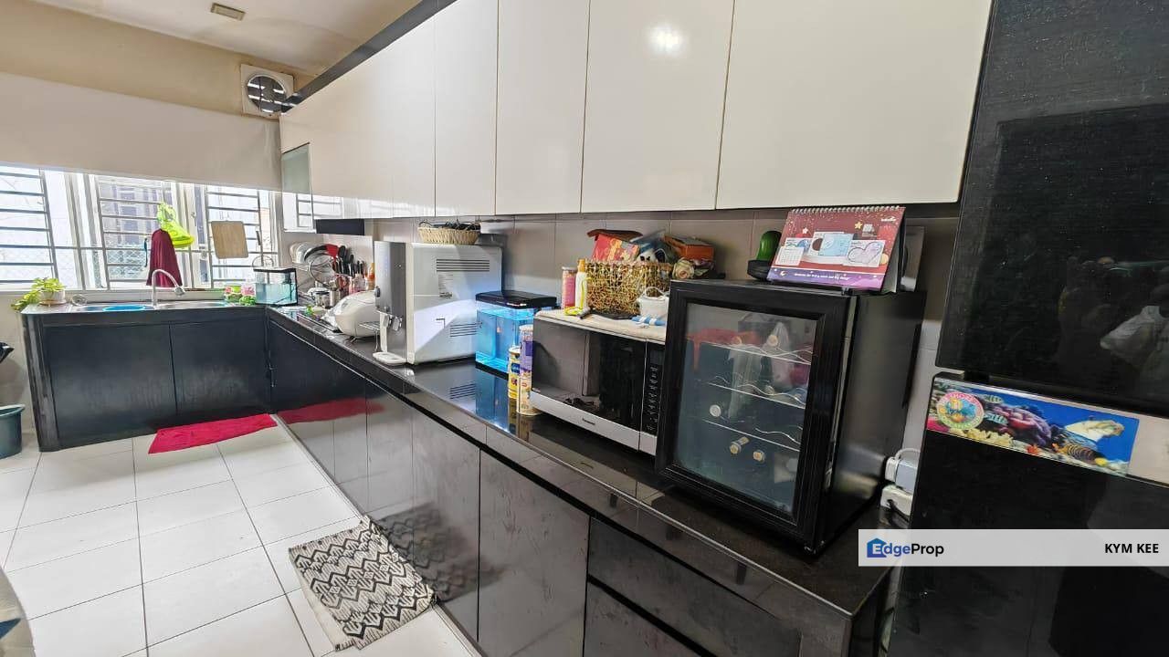 【Endlot】Nusa Bayu Double Storey Terrace Renovated Near Tuas, Johor, 