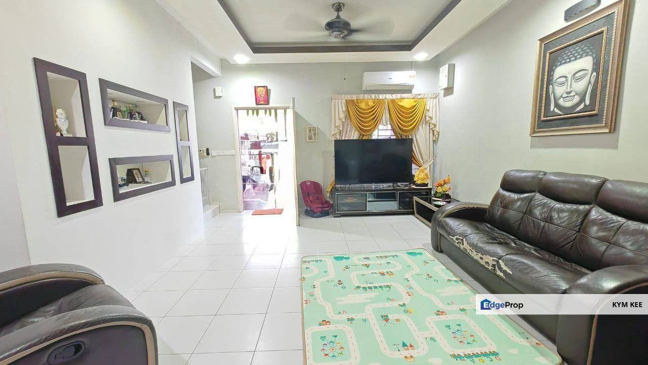 【Endlot】Nusa Bayu Double Storey Terrace Renovated Near Tuas, Johor, 