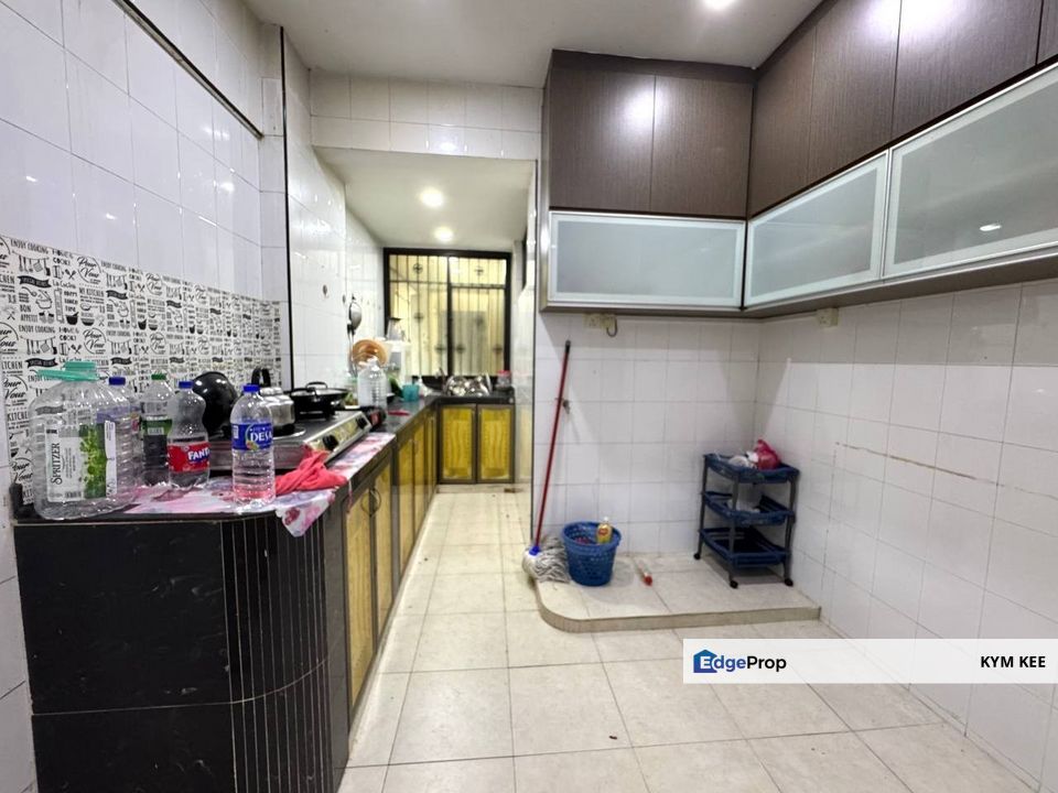 Skudai Villa Apartment 3 Bed High Floor Near Seri Orkhid Mutiara Rini Skudai, Johor, Skudai