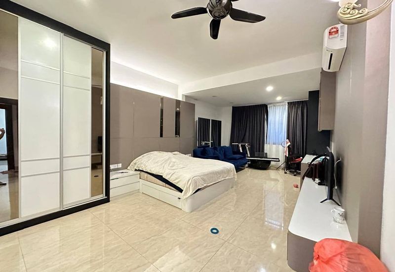 【Fully Renovated】Horizon Hills Jalan Anjung Bungalow Near Tuas