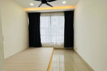 Dedaun Hijau (Greenfield Regency)