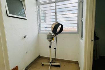 Dedaun Hijau (Greenfield Regency)