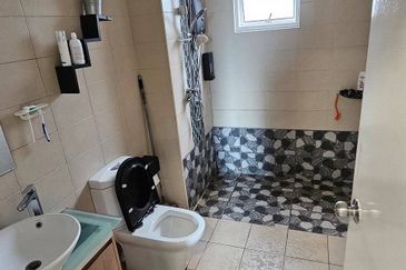 Dedaun Hijau (Greenfield Regency)