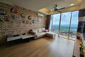 Dedaun Hijau (Greenfield Regency)