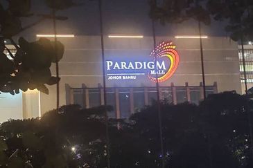 Dedaun Hijau (Greenfield Regency)