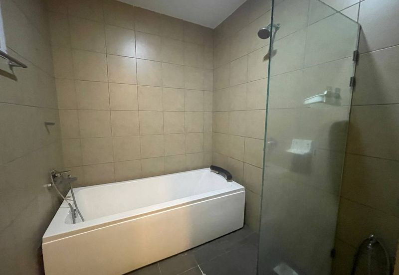 Dedaun Hijau (Greenfield Regency)