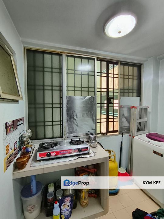 Sri Wangi Apartment @ Tampoi Indah Full Loan Near JB Town CIQ, Johor, Tampoi