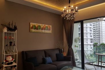 Baypoint @ Country Garden Danga Bay