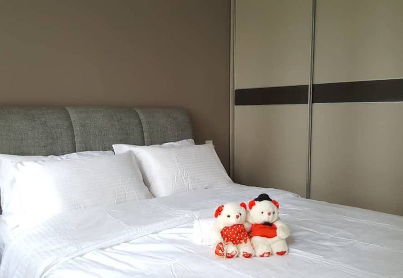 Baypoint @ Country Garden Danga Bay