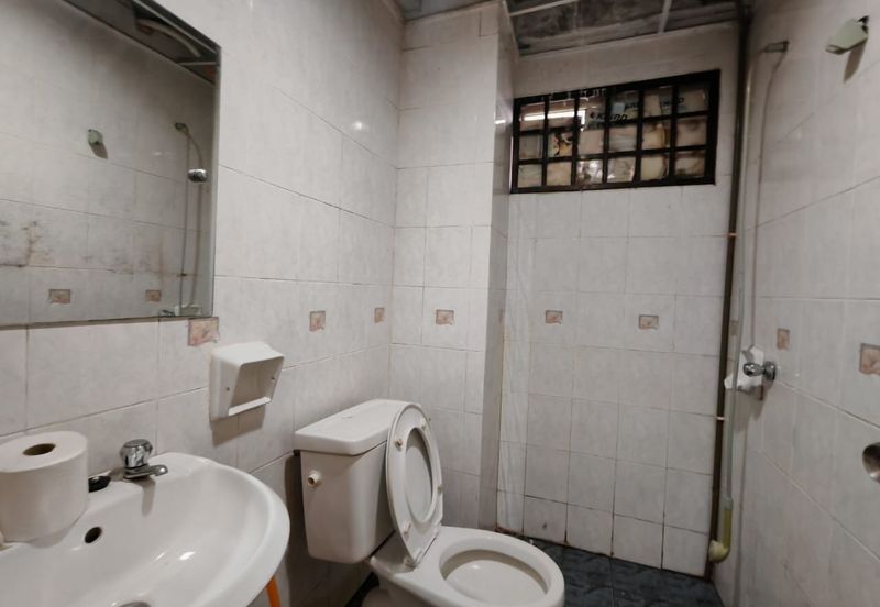 Dwi Mahkota Condominium