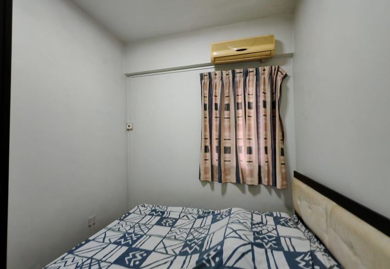 Dwi Mahkota Condominium