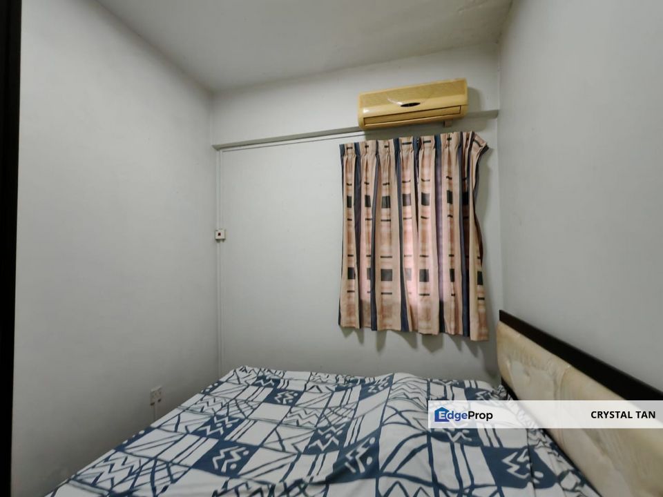 Dwi Mahkota Condominium, Tmn Bukit Aliff , Johor, Johor Bahru