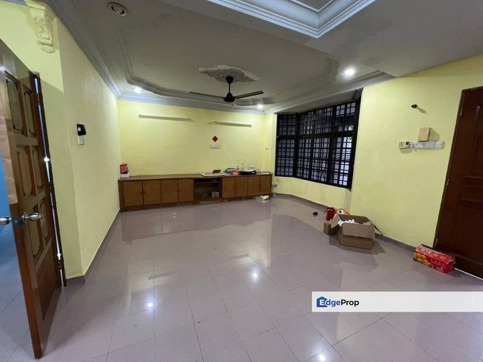 Jalan Hang Tuah Tun Aminah  Double Storey, Johor, Skudai