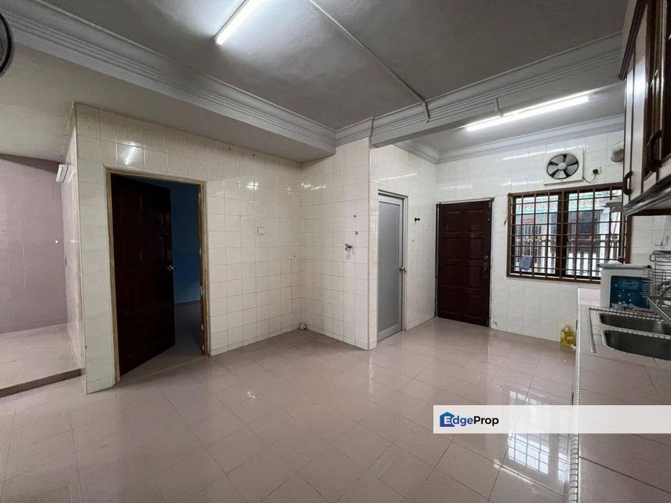 Jalan Hang Tuah Tun Aminah  Double Storey, Johor, Skudai