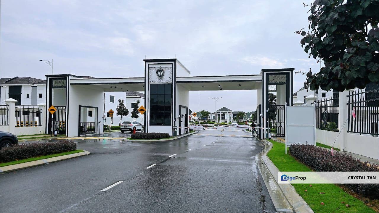 𝐄𝐜𝐨z 𝐛𝐨𝐭𝐚𝐧𝐢𝐜 新区  全新二手单位出售‼️稀有双层排楼 30x60 拥有超美的环境 🎈✨, Johor, 