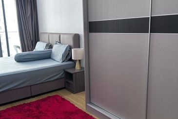 Baypoint @ Country Garden Danga Bay